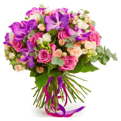 Праздничный цветочный букет «Тайные грёзы»