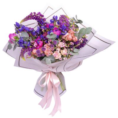 Авторский букет из цветов «Лепестковый фейерверк»