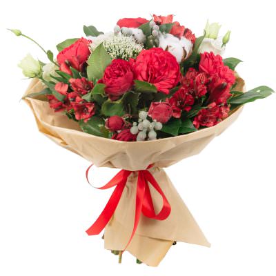 Дизайнерский букет «Рубиновая Сказка»