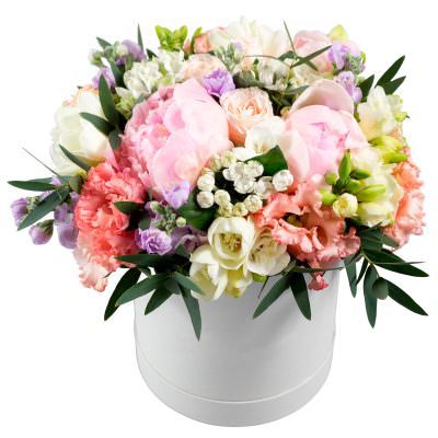 Цветы в цилиндрической коробке «Чувственный миг»