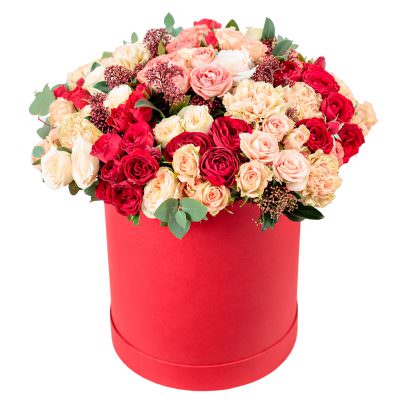 Шляпная коробка с цветами «Чудо рассвета»